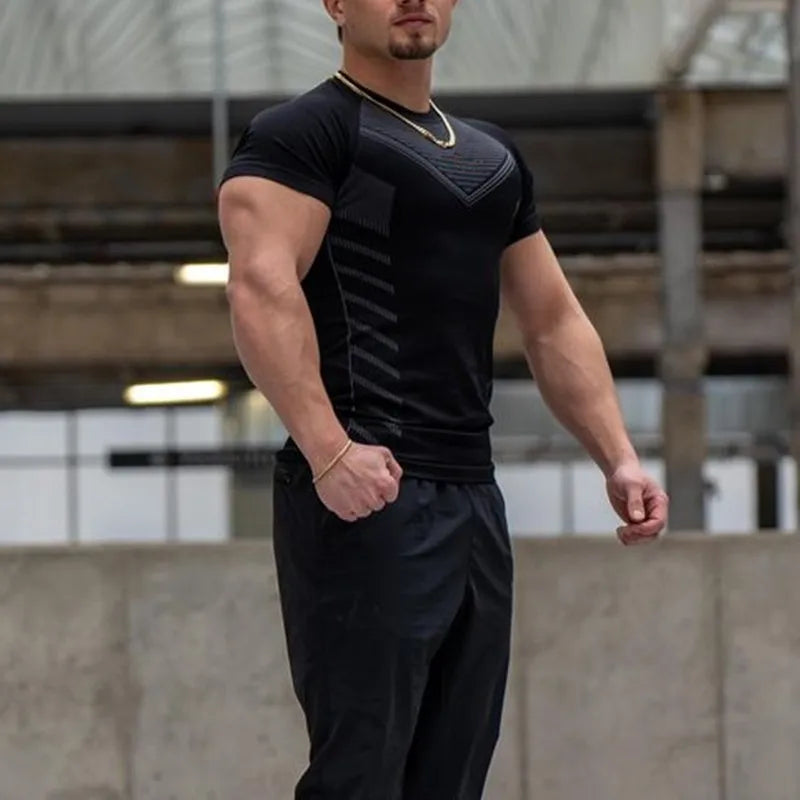 Gym T Shirt Men Quick Dry Running Shirt Compression Fitness Shirt Male Gym Workout tights Short Sleeve Summer Sports T-shirt Men