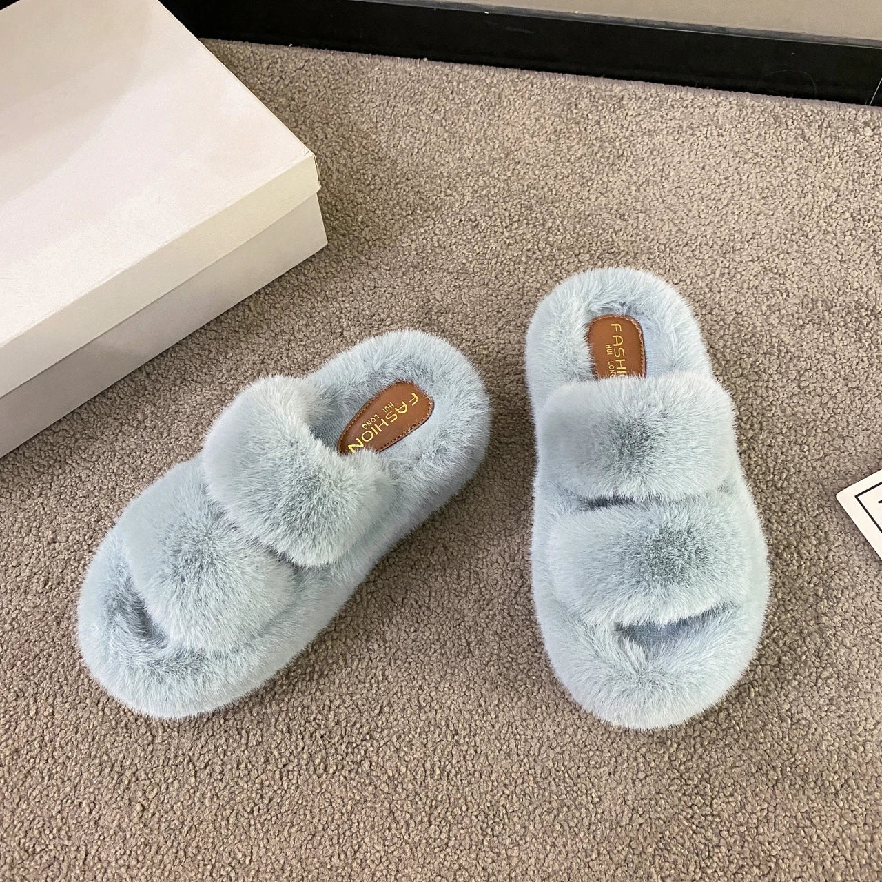 Women Fashion Warm Fluffy Slippers Cozy Faux Fur Cross Indoor Floor Slides Flat Soft Furry Ladies Female Celebrities Flip Flops