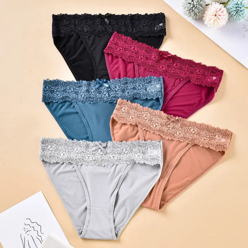 Sexy Lace Women Underwear Mid Waist Breathable Panties Solid Color Seductive Embroidered Briefs Soft Comfortable Girl Lingerie