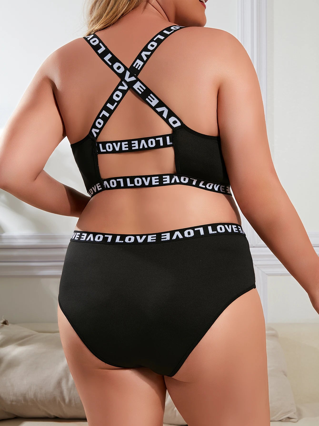 Fashion Sports Lingerie Set Women's Plus Size Bra Sexy Letter Tape Criss Cross Back Two Piece Set Comfortable Underwear Suit