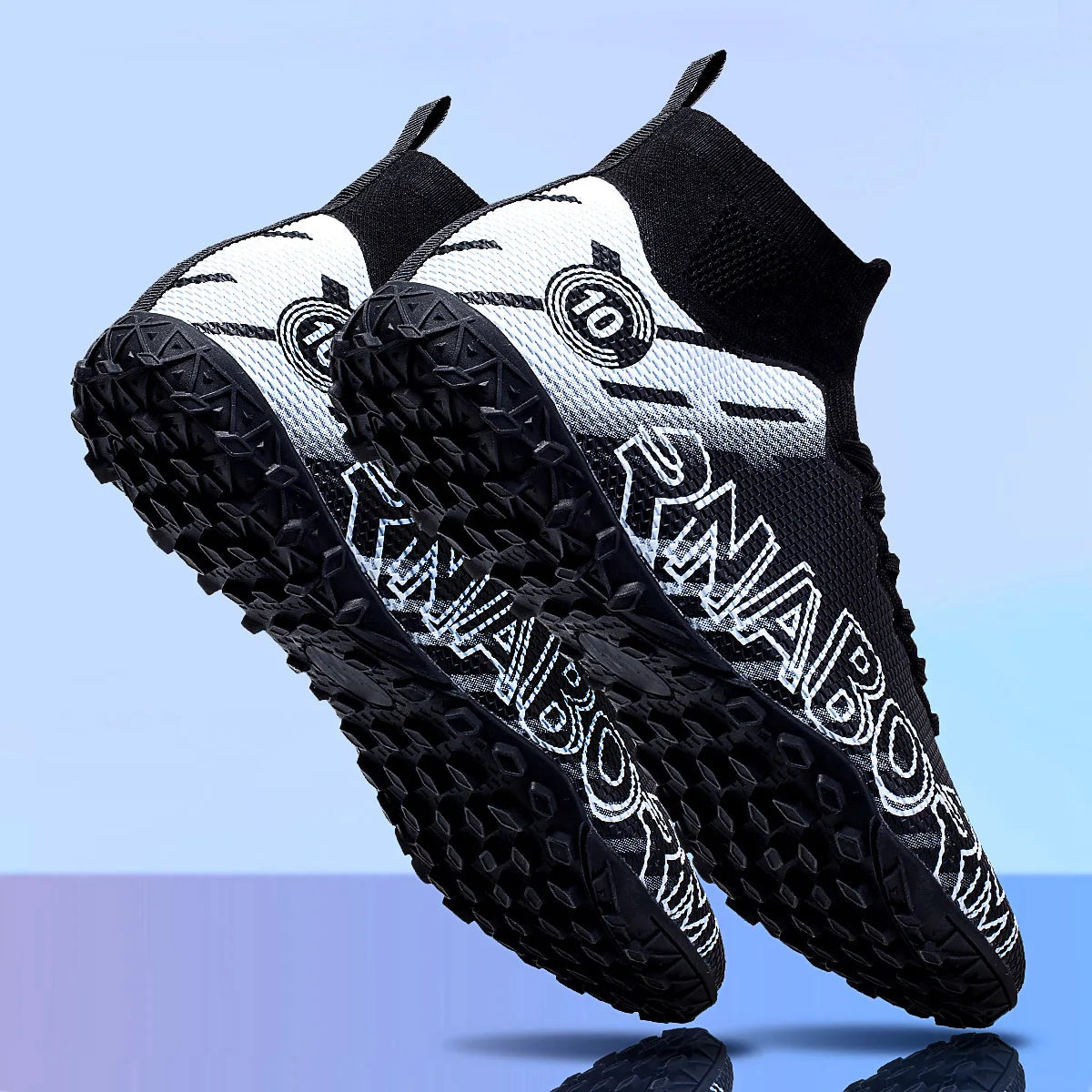 Football Boots Men's Soccer Field Shoes Adults Cleats High Quality Ultralight Outdoor Grass  Indoor Training Soccer Sneaker New