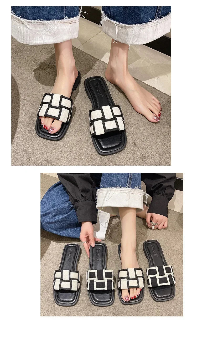 Black and White Plaid Slippers, Ladies Wear 2024 Summer New Flip-flops, Flat Beach Slippers, Women's Shoes